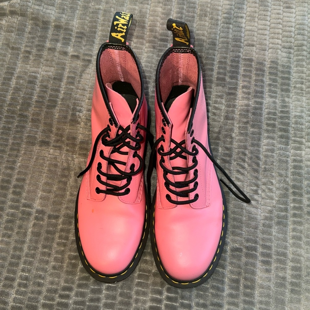 Size 11 Women’s Dr Marteens Boots